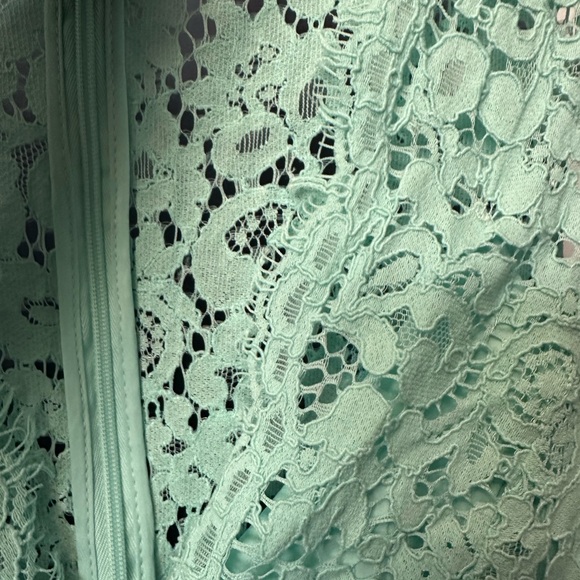 Bardot Milana Lace Dress Sleeveless V Neck Size 2 XS - Picture 6 of 11